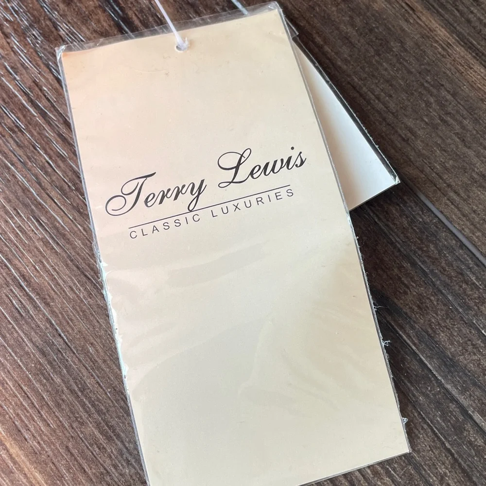 NWT Terry Lewis Luxuries Classic Brown Suede Zip-Front Jacket Size‎ Medium